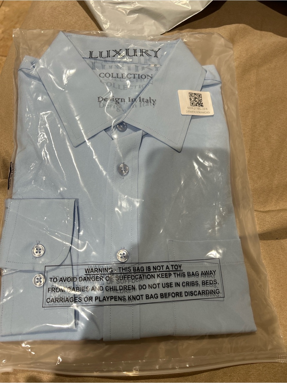 Men’s long sleeve shirts size small